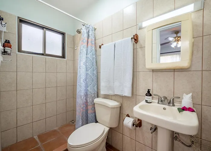 Walk To Playa Ocotal! 2br W/ Pool Apartamento Coco